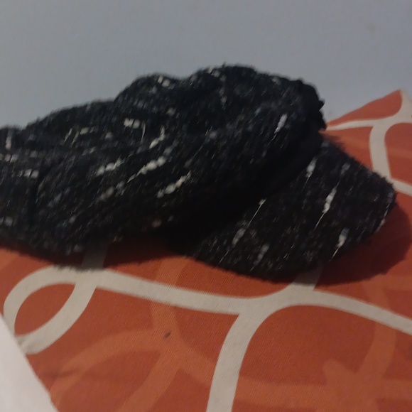 Black and white tweed page boy hat - Picture 2 of 3